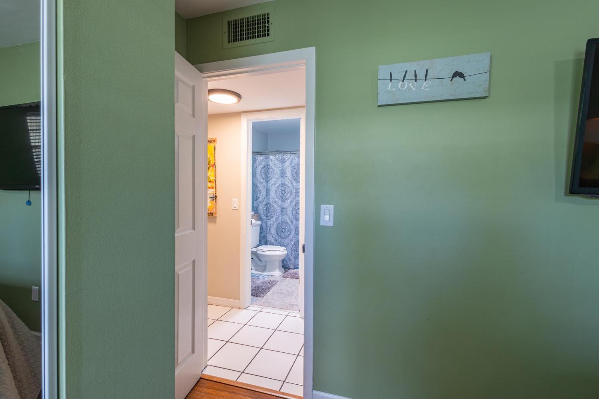 Comfy 3 Bedroom With Parking & Close To Everything Naples Exterior photo