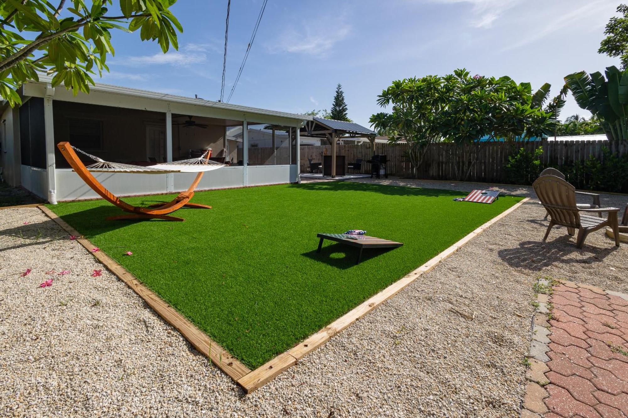 Comfy 3 Bedroom With Parking & Close To Everything Naples Exterior photo